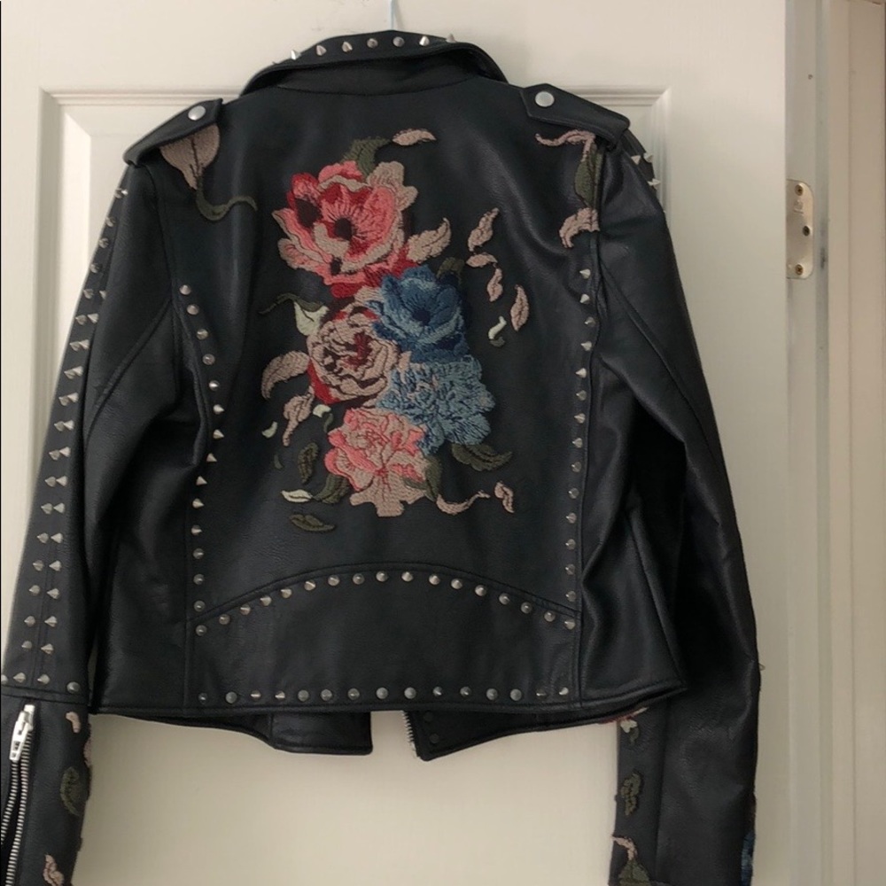 BLANK NYC EMBROIDERED STUDDED FAUX LEATHER JACKET - Picture 2 of 8